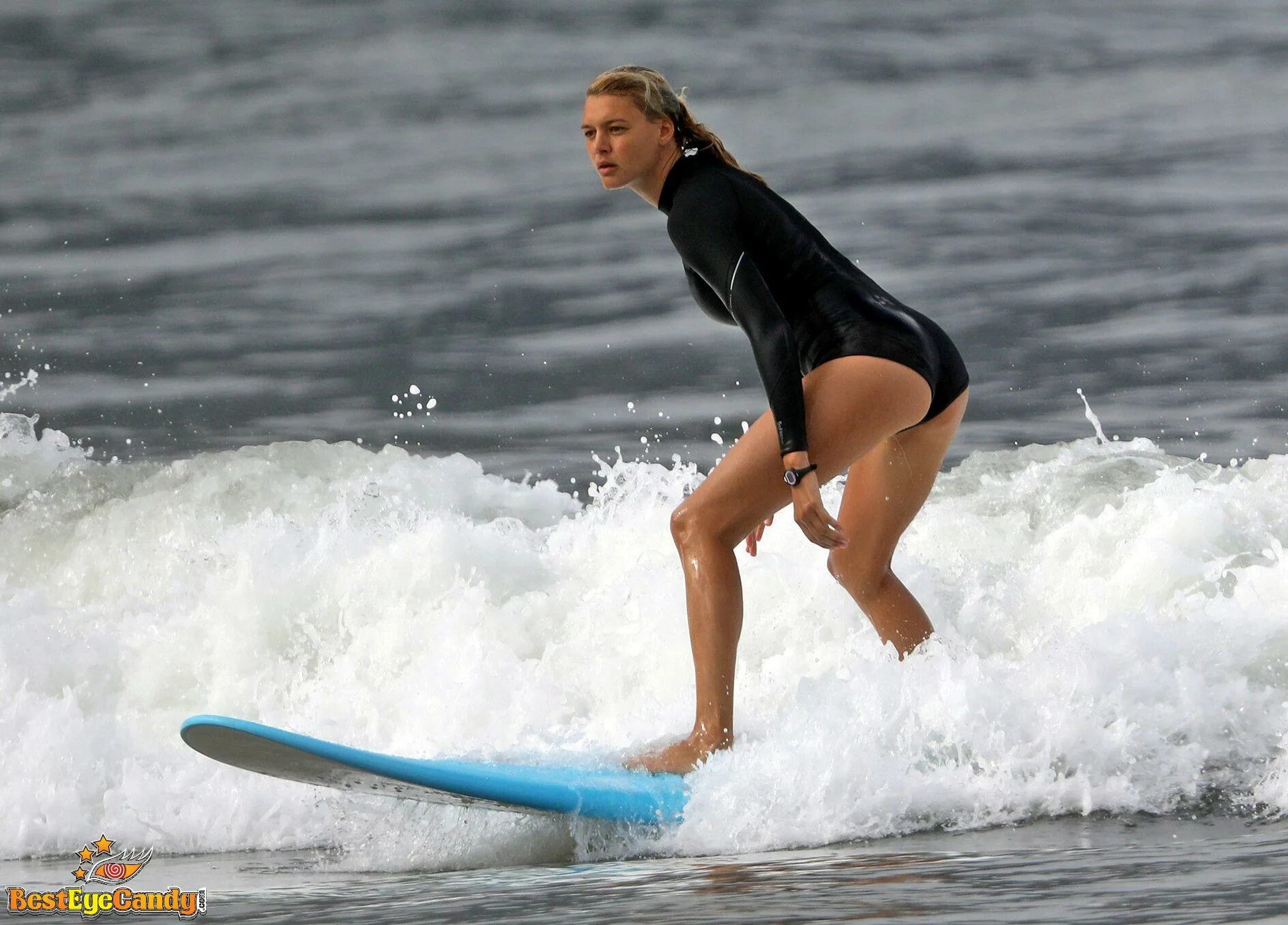 Kelly Rohrbach underwear in Sendai