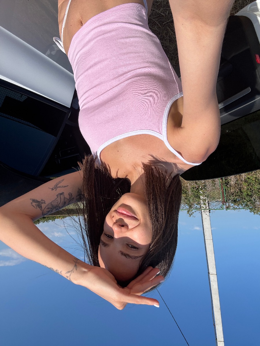 Sexy model Tina in Sendai